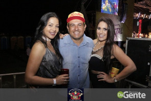 O Encontro foi marcado! Você foi? Veja os clicks (Crystal)