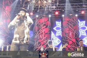 O Encontro foi marcado! Você foi? Veja os clicks (Crystal)