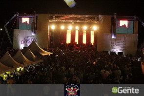 O Encontro foi marcado! Você foi? Veja os clicks (Crystal)