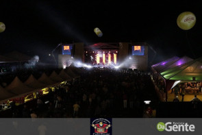 O Encontro foi marcado! Você foi? Veja os clicks (Crystal)