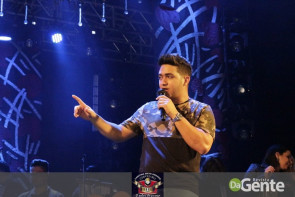 O Encontro foi marcado! Você foi? Veja os clicks (Crystal)