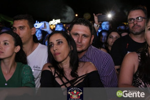 O Encontro foi marcado! Você foi? Veja os clicks (Crystal)