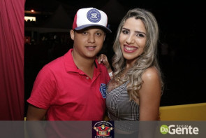 O Encontro foi marcado! Você foi? Veja os clicks (Crystal)