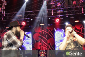 O Encontro foi marcado! Você foi? Veja os clicks (Crystal)