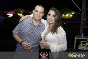 O Encontro foi marcado! Você foi? Veja os clicks (Crystal)