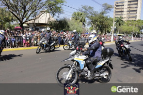 Confiram as fotos do Desfile Cívico de Dourados