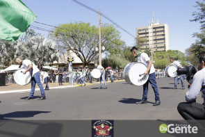 Confiram as fotos do Desfile Cívico de Dourados