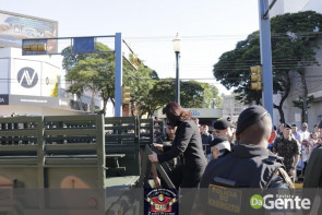 Confiram as fotos do Desfile Cívico de Dourados