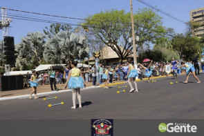 Confiram as fotos do Desfile Cívico de Dourados