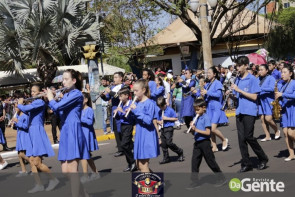 Confiram as fotos do Desfile Cívico de Dourados