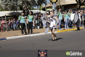 Confiram as fotos do Desfile Cívico de Dourados