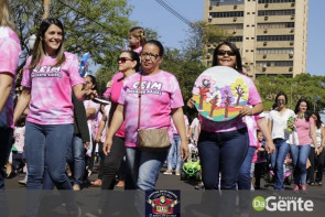 Confiram as fotos do Desfile Cívico de Dourados