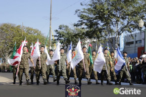 Confiram as fotos do Desfile Cívico de Dourados