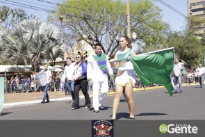 Confiram as fotos do Desfile Cívico de Dourados