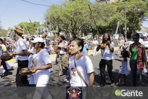 Confiram as fotos do Desfile Cívico de Dourados