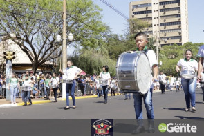 Confiram as fotos do Desfile Cívico de Dourados
