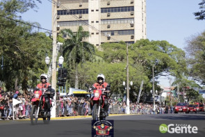 Confiram as fotos do Desfile Cívico de Dourados