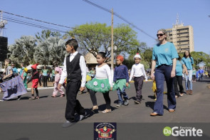 Confiram as fotos do Desfile Cívico de Dourados