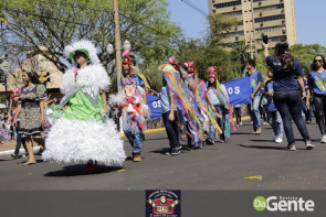 Confiram as fotos do Desfile Cívico de Dourados