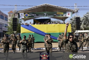 Confiram as fotos do Desfile Cívico de Dourados