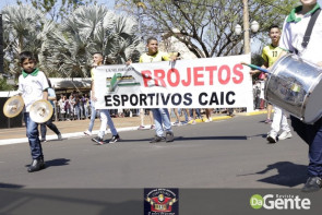 Confiram as fotos do Desfile Cívico de Dourados
