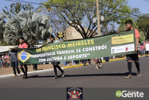 Confiram as fotos do Desfile Cívico de Dourados
