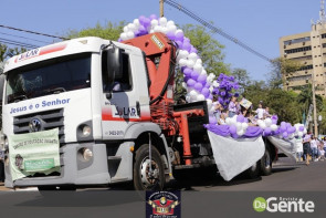 Confiram as fotos do Desfile Cívico de Dourados