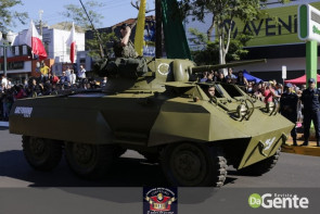 Confiram as fotos do Desfile Cívico de Dourados