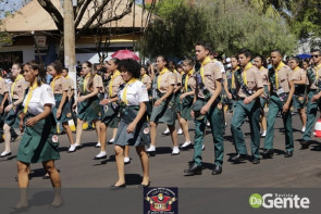 Confiram as fotos do Desfile Cívico de Dourados