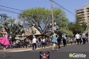Confiram as fotos do Desfile Cívico de Dourados
