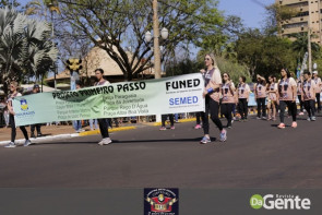 Confiram as fotos do Desfile Cívico de Dourados