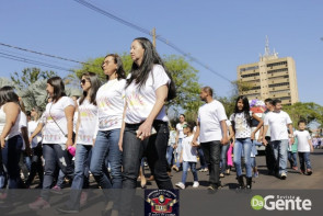 Confiram as fotos do Desfile Cívico de Dourados