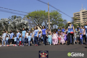 Confiram as fotos do Desfile Cívico de Dourados