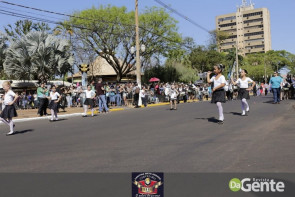 Confiram as fotos do Desfile Cívico de Dourados