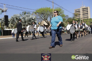 Confiram as fotos do Desfile Cívico de Dourados