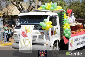 Confiram as fotos do Desfile Cívico de Dourados