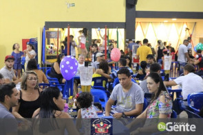 Confiram as fotos:  Dia das Crianças na Cantina Mato Grosso