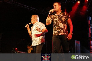 Veja os clicks do show  Matogrosso e mathias