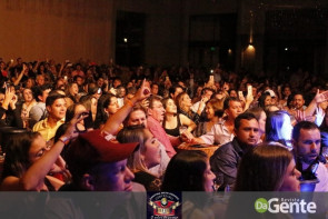 Veja os clicks do show  Matogrosso e mathias