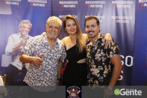 Veja os clicks do show  Matogrosso e mathias