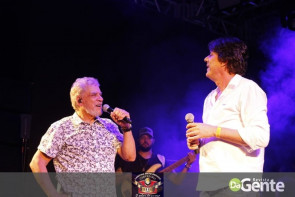 Veja os clicks do show  Matogrosso e mathias