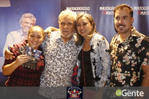 Veja os clicks do show  Matogrosso e mathias