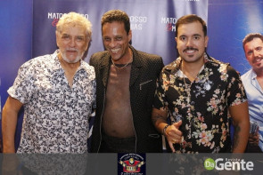 Veja os clicks do show  Matogrosso e mathias