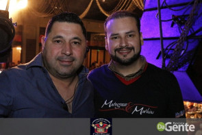 Veja os clicks do show  Matogrosso e mathias