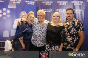 Veja os clicks do show  Matogrosso e mathias