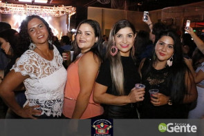 Veja os clicks do show  Matogrosso e mathias