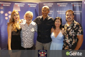 Veja os clicks do show  Matogrosso e mathias