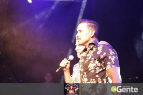 Veja os clicks do show  Matogrosso e mathias