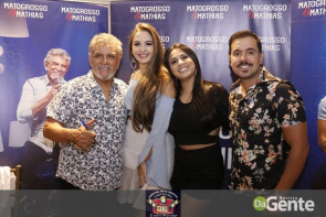 Veja os clicks do show  Matogrosso e mathias