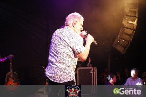 Veja os clicks do show  Matogrosso e mathias